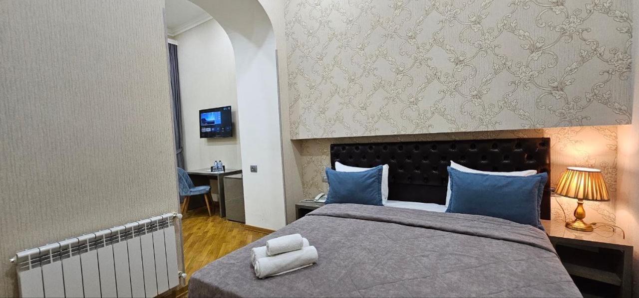 Pilot City Hotel Баку Экстерьер фото